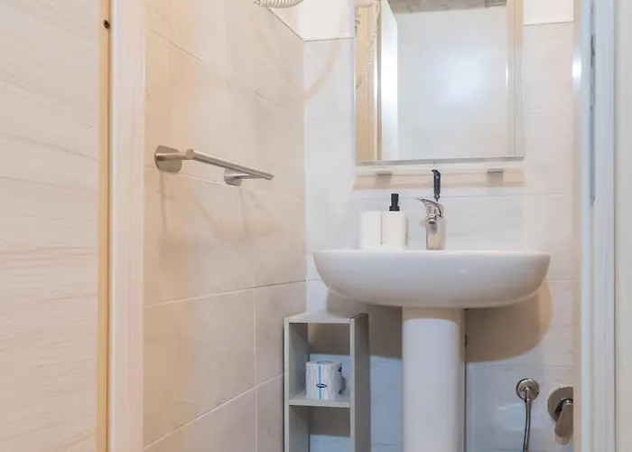 Apartament Volte Antiche & Comfort Moderno A Due Passi Da Termini Rzym